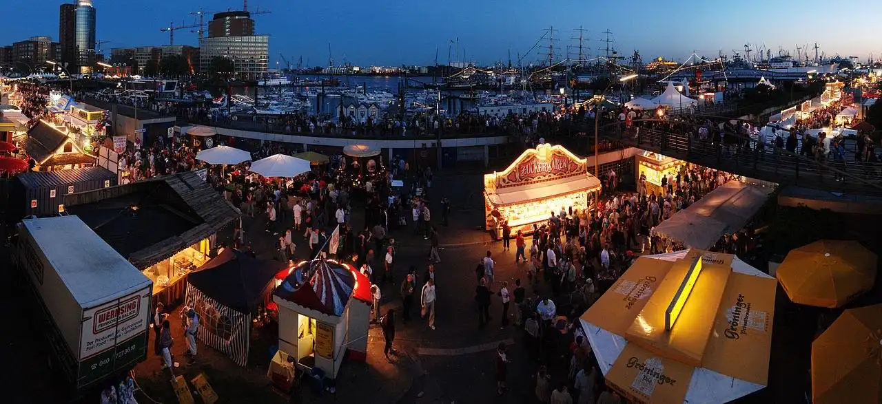 Festival del puerto Hamburgo Hafengeburstag