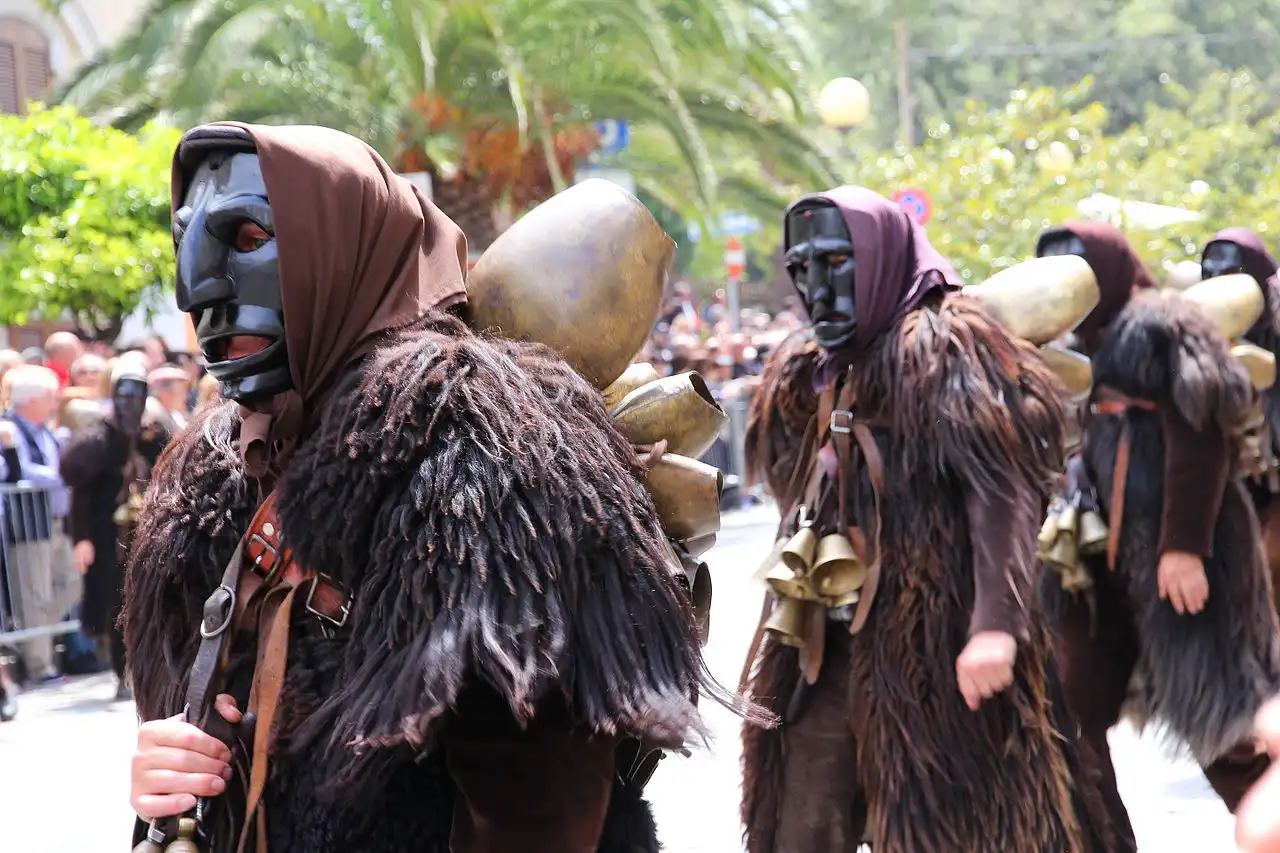 Carnaval de Mamoiada - mamutthones